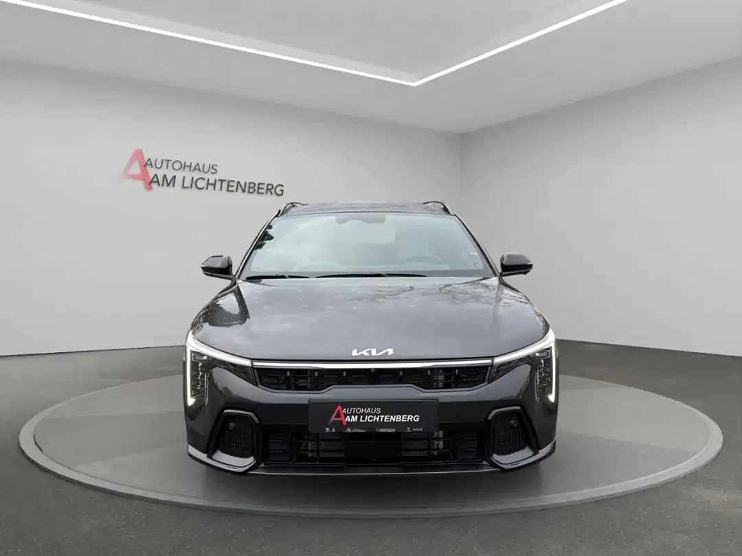 Kia K4 - Thumbnail 3