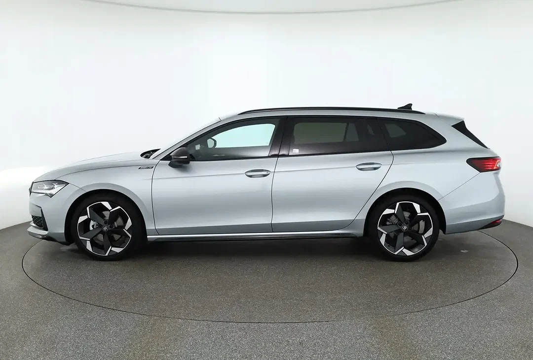 Skoda Superb - Afbeelding 1