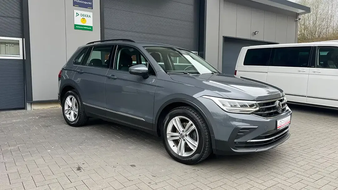 Volkswagen Tiguan - Thumbnail 7