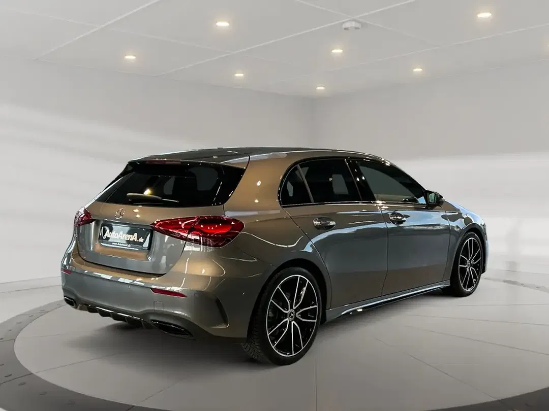Mercedes-Benz A 200 - Thumbnail 2