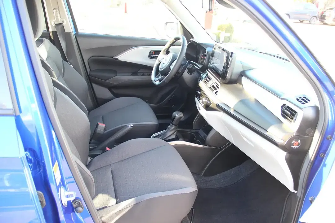 Suzuki Swift - Thumbnail 6