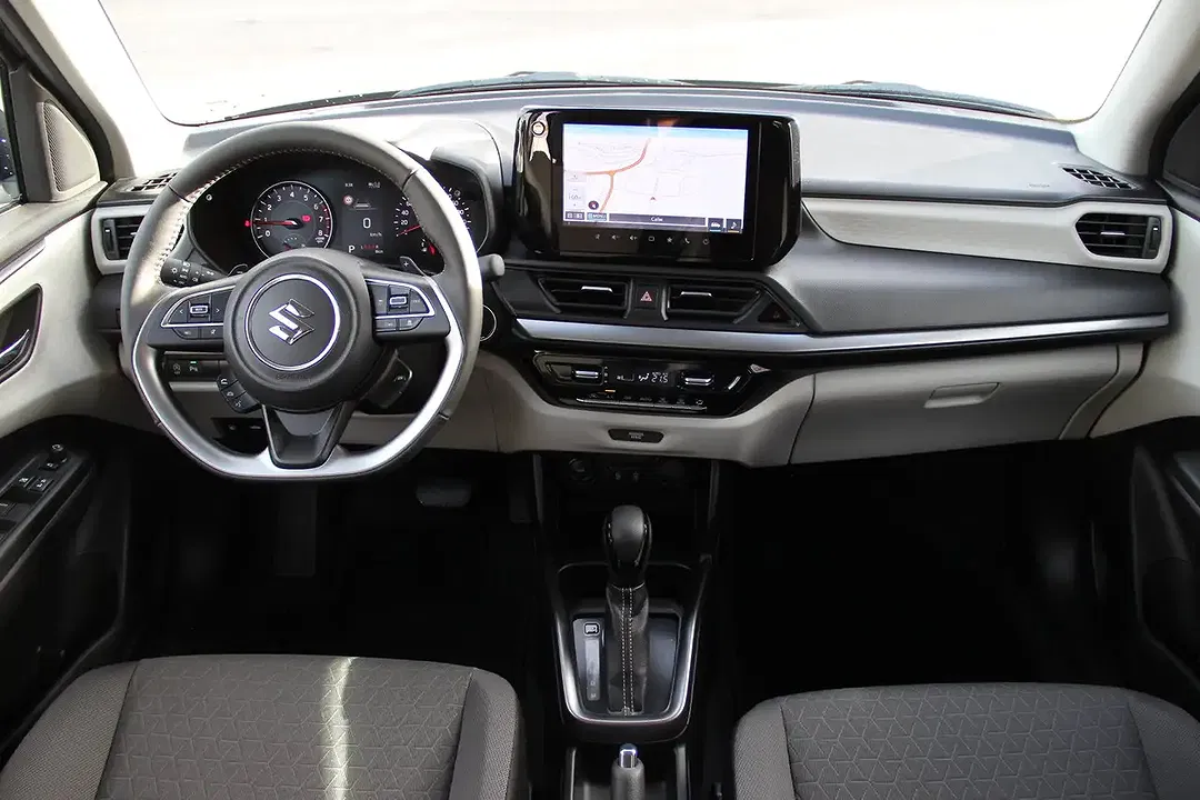 Suzuki Swift - Thumbnail 8