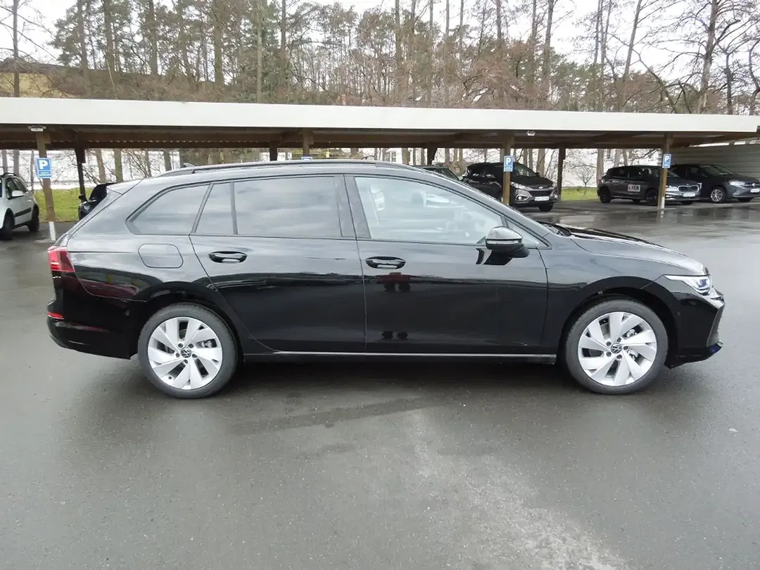 Volkswagen Golf Variant - Thumbnail 3
