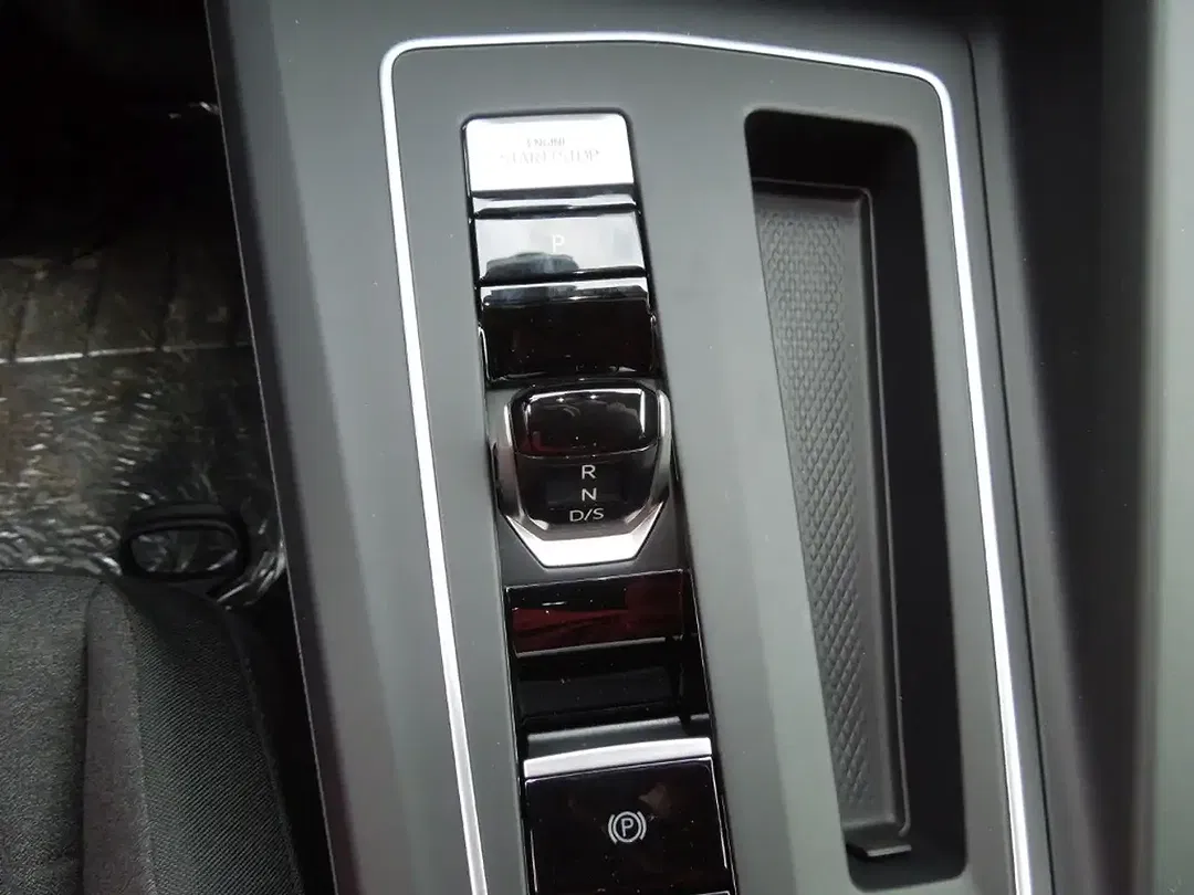 Volkswagen Golf Variant - Thumbnail 9