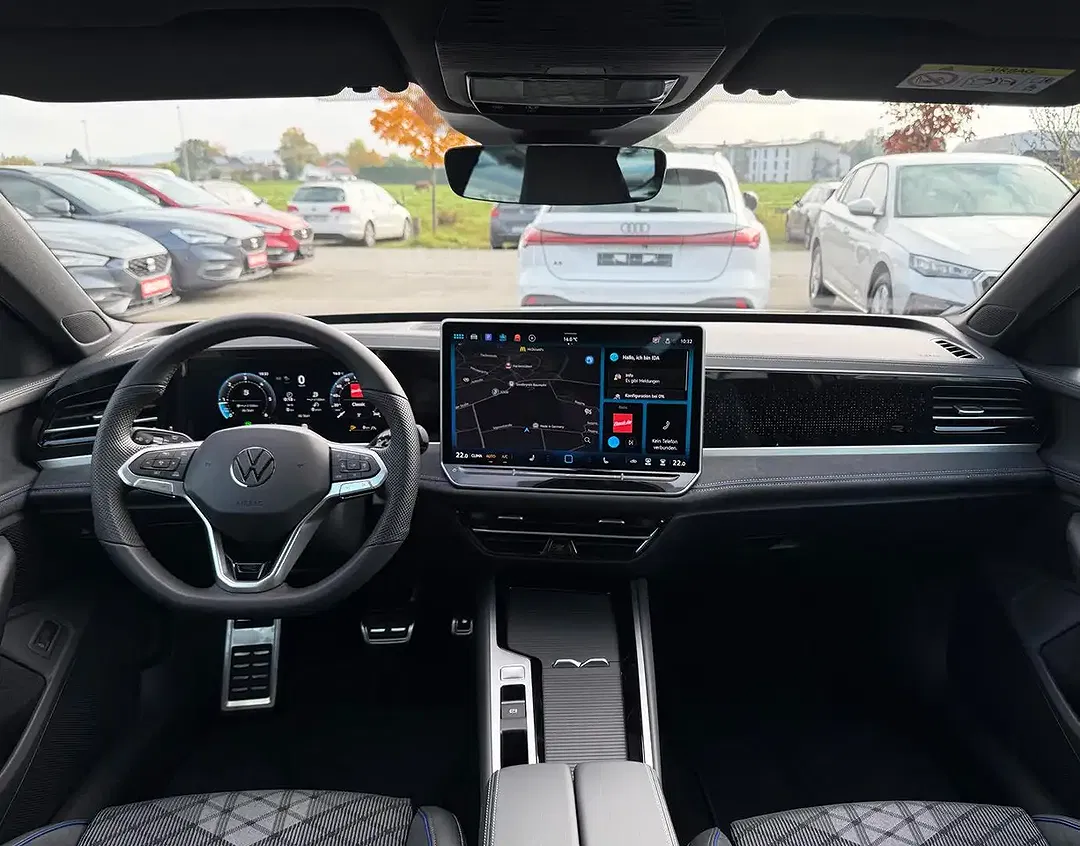 Volkswagen Passat Variant - Thumbnail 14