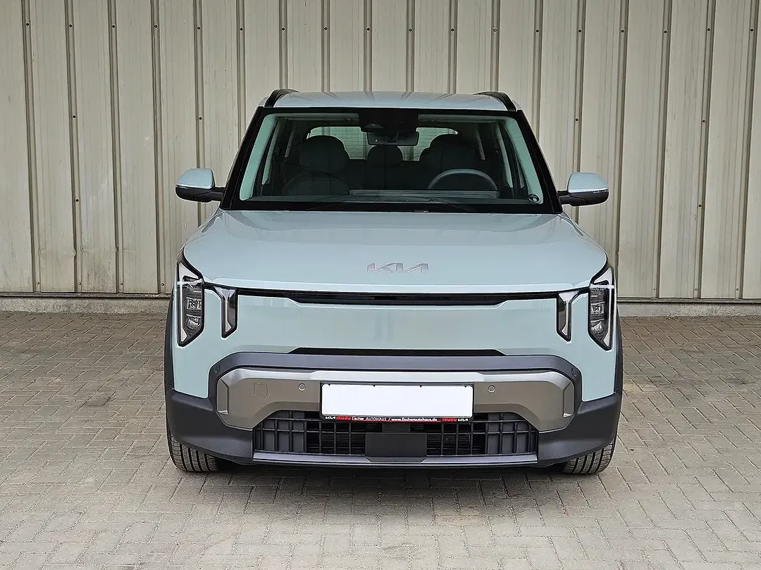 Kia EV2 - Thumbnail 2