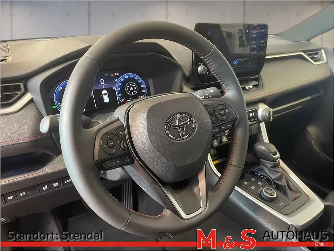 Toyota RAV 4 - Thumbnail 10