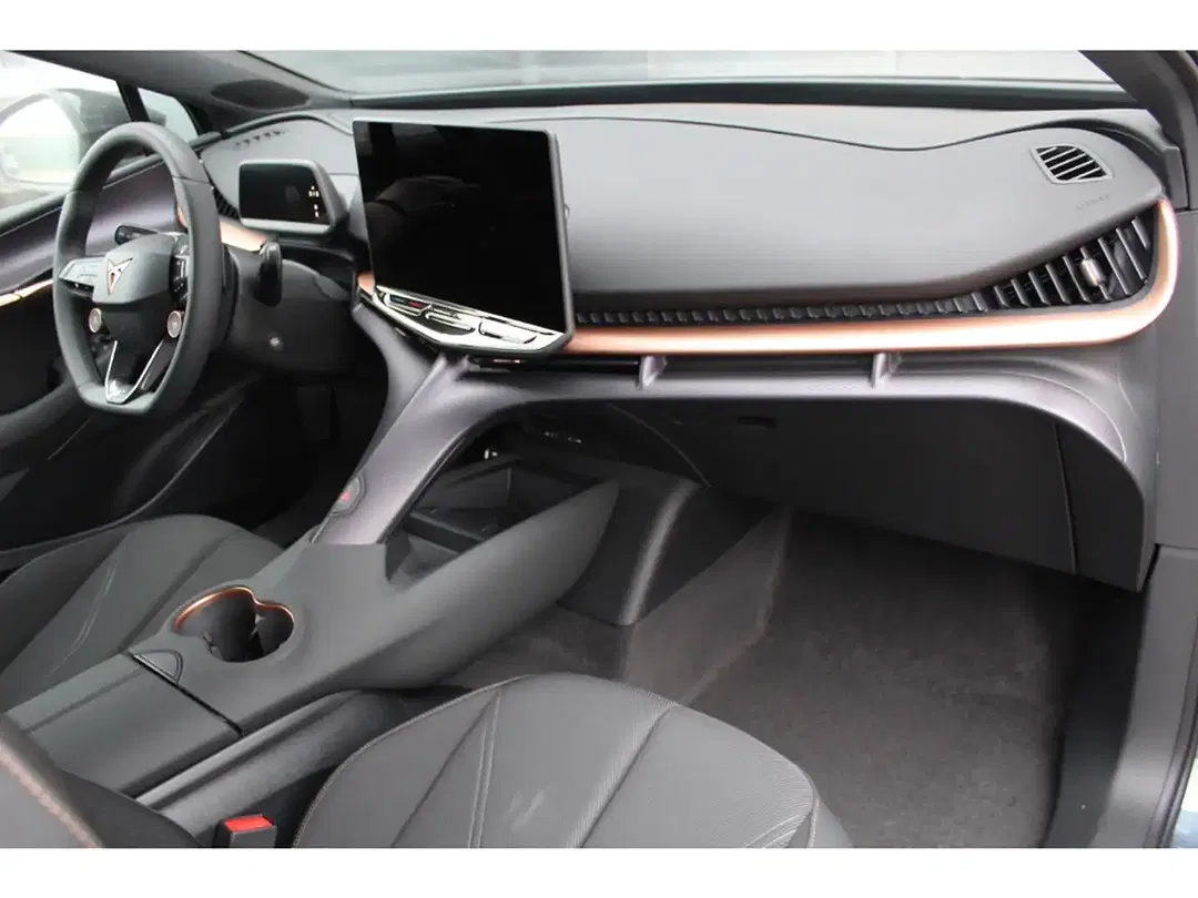 CUPRA Tavascan - Thumbnail 8