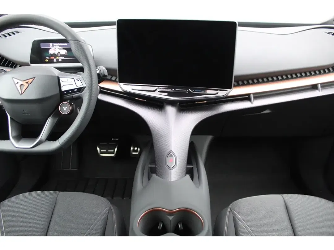 CUPRA Tavascan - Thumbnail 9
