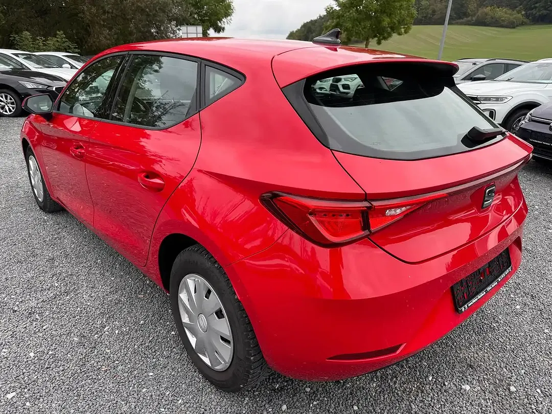 SEAT Leon - Thumbnail 4