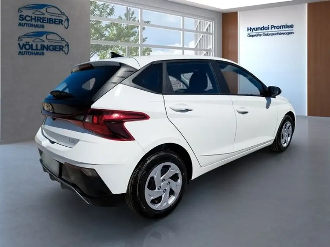 Hyundai i20 - Thumbnail 3