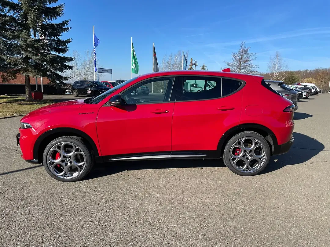 Alfa Romeo Tonale - Thumbnail 2