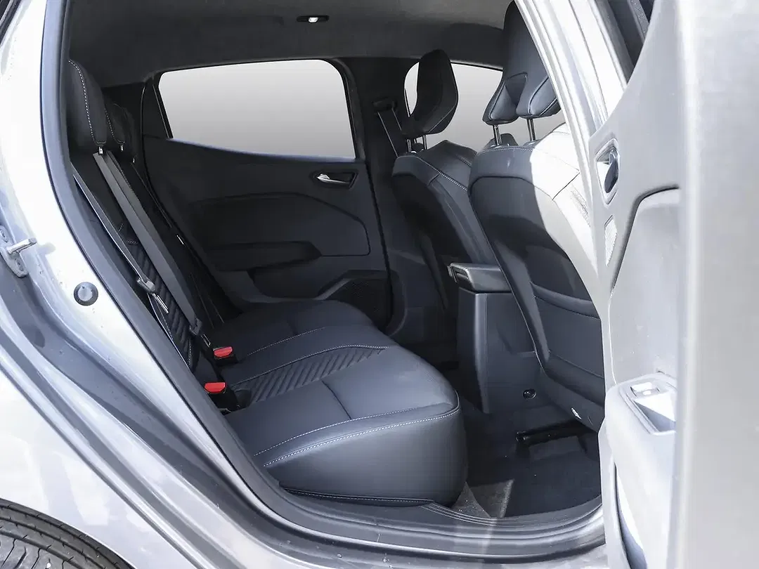 Renault Clio - Thumbnail 4