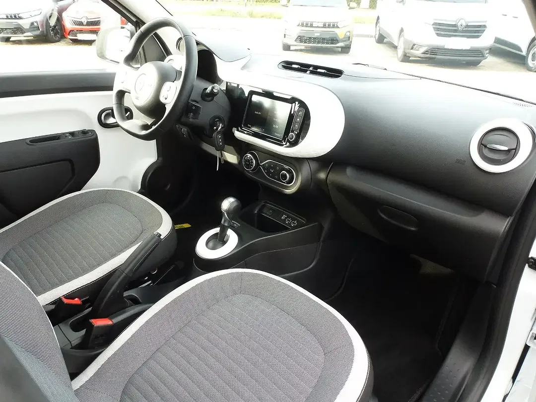 Renault Twingo - Thumbnail 9
