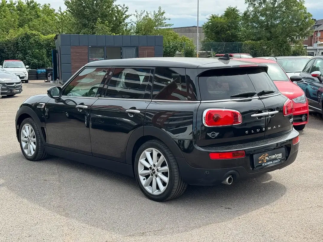 MINI Cooper Clubman - Thumbnail 3