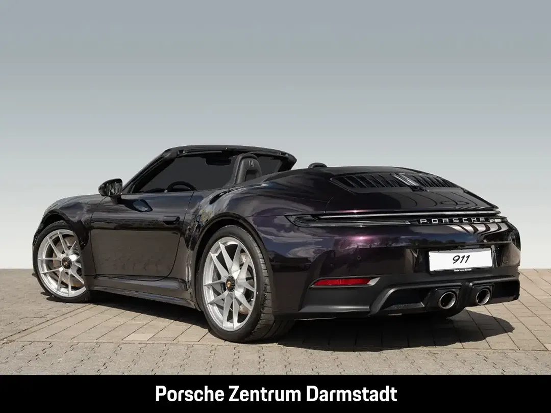 Porsche 992 - Thumbnail 3
