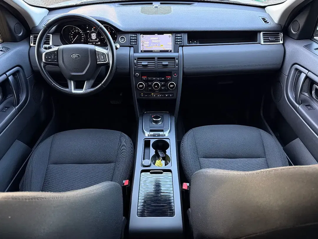 Land Rover Discovery - Thumbnail 13