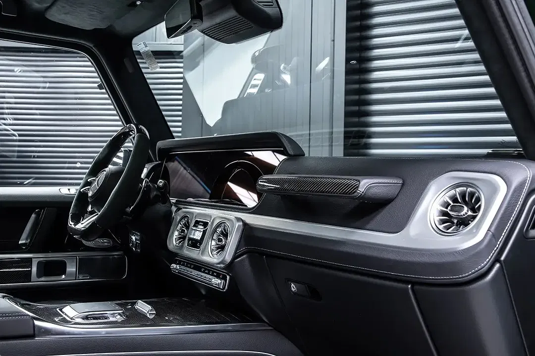 Mercedes-Benz G 63 AMG - Thumbnail 13