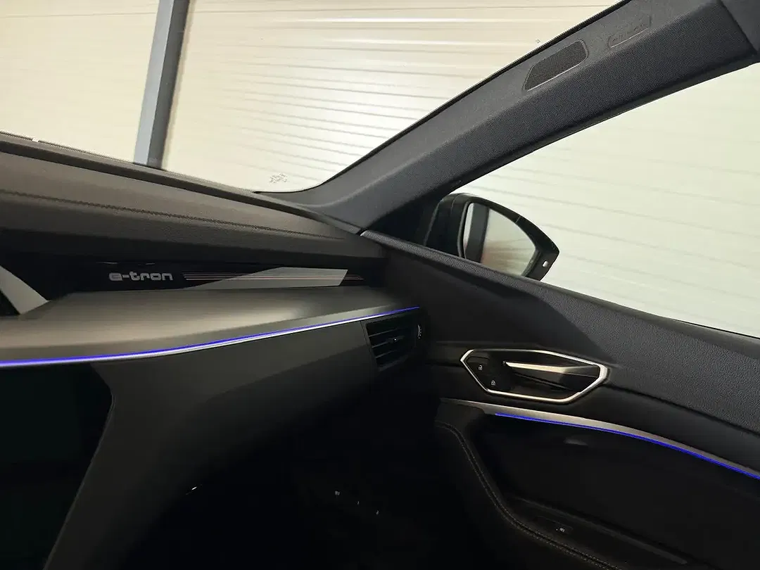Audi SQ8 e-tron - Thumbnail 15