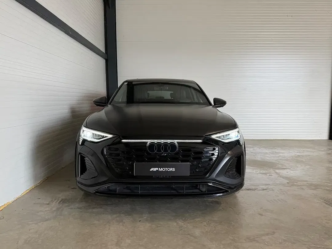 Audi SQ8 e-tron - Thumbnail 2
