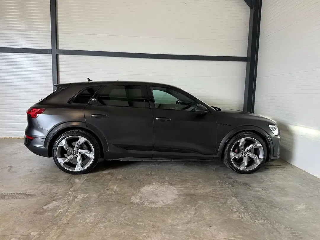 Audi SQ8 e-tron - Thumbnail 5