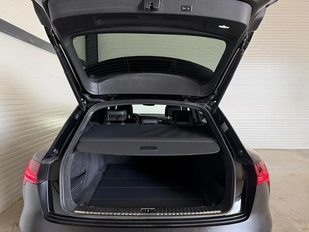 Audi SQ8 e-tron - Thumbnail 9