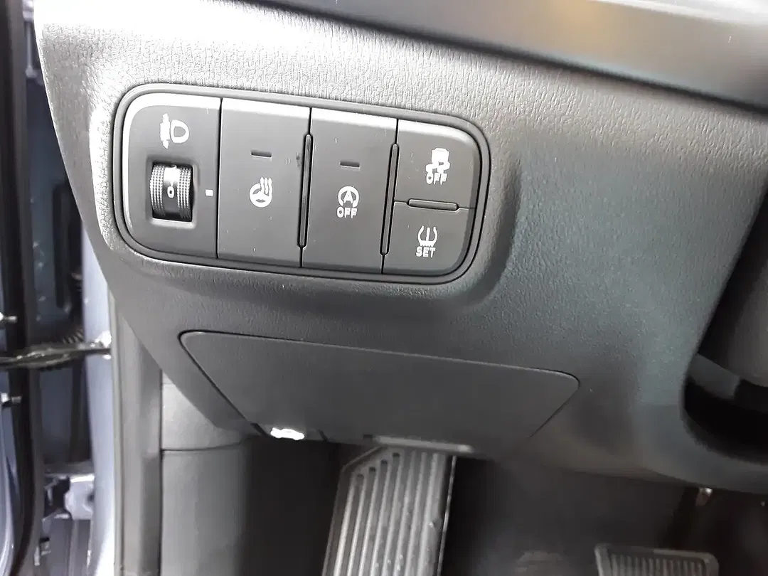 Hyundai i20 - Thumbnail 11
