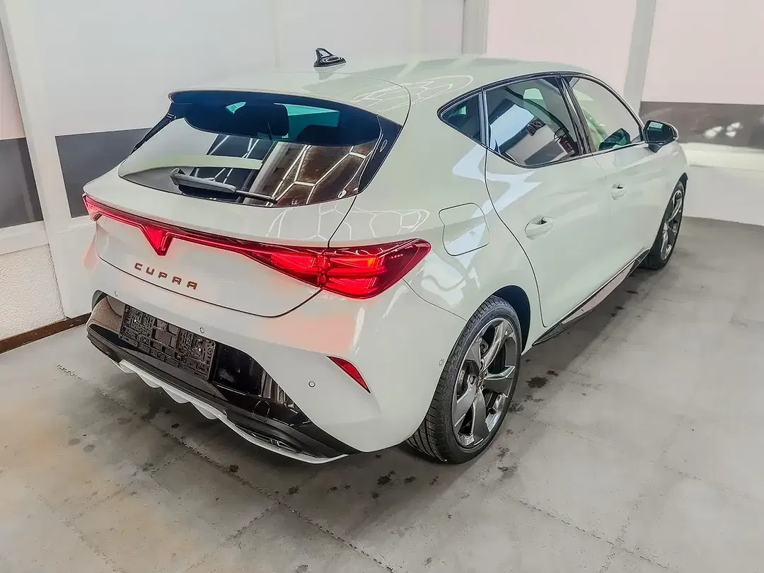 CUPRA Leon - Thumbnail 5