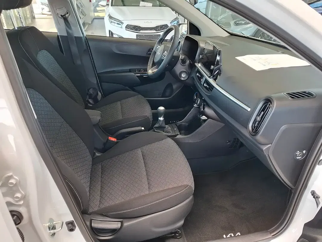 Kia Picanto - Thumbnail 10
