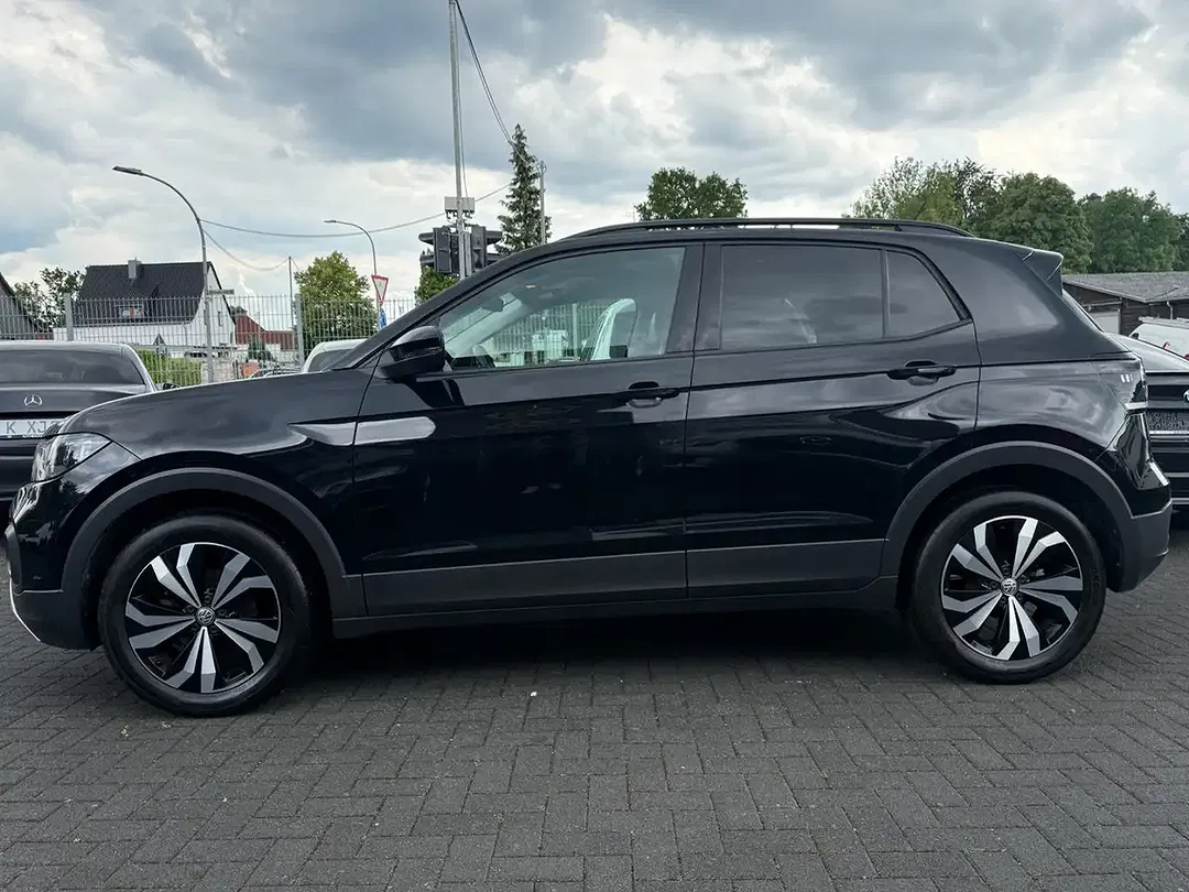 Volkswagen T-Cross - Thumbnail 8