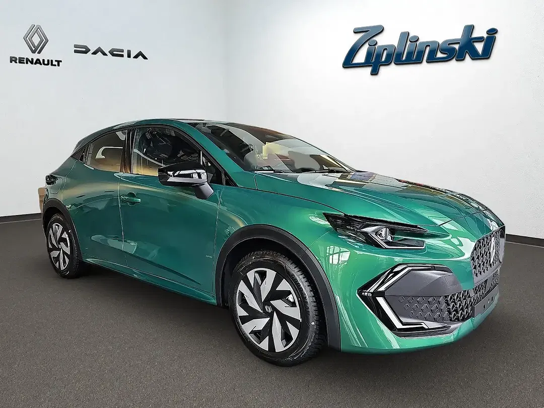 Renault Clio - Thumbnail 3