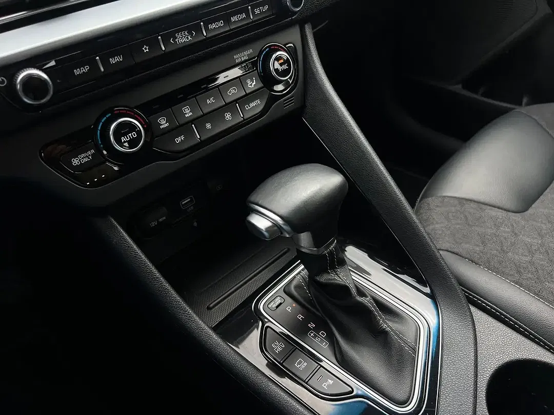 Kia Niro - Thumbnail 10