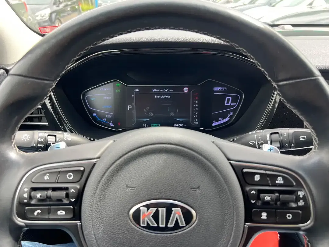 Kia Niro - Thumbnail 11