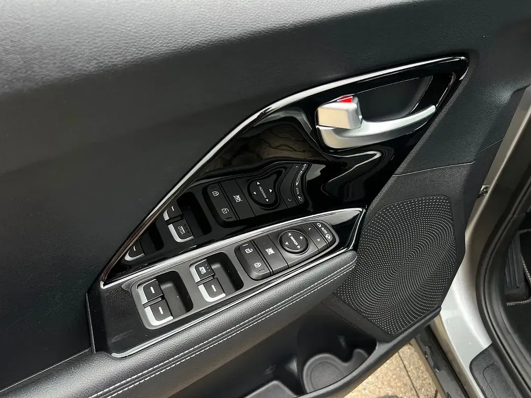 Kia Niro - Thumbnail 13