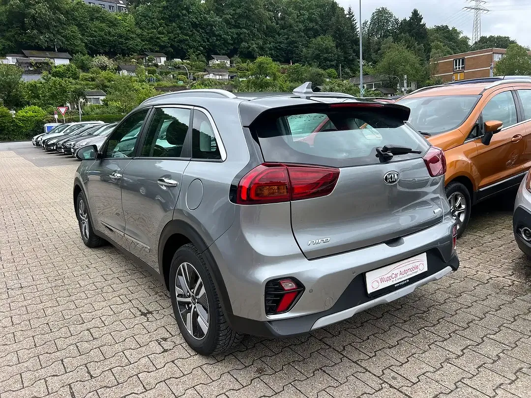 Kia Niro - Thumbnail 2