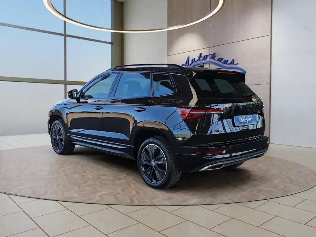 Skoda Karoq - Thumbnail 3