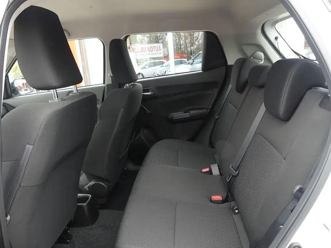 Suzuki Swift - Thumbnail 15