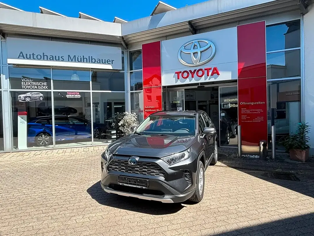 Toyota RAV 4 - Thumbnail 8