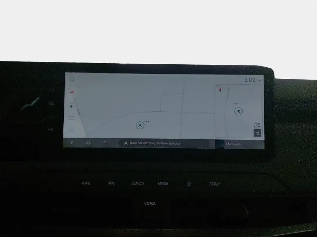 Kia EV3 - Thumbnail 10