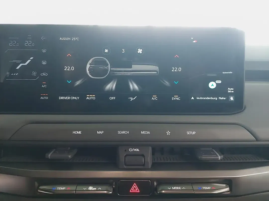 Kia EV3 - Thumbnail 11