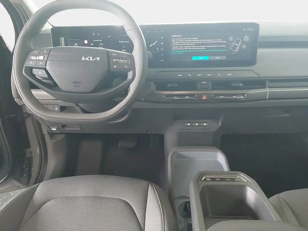 Kia EV3 - Thumbnail 7