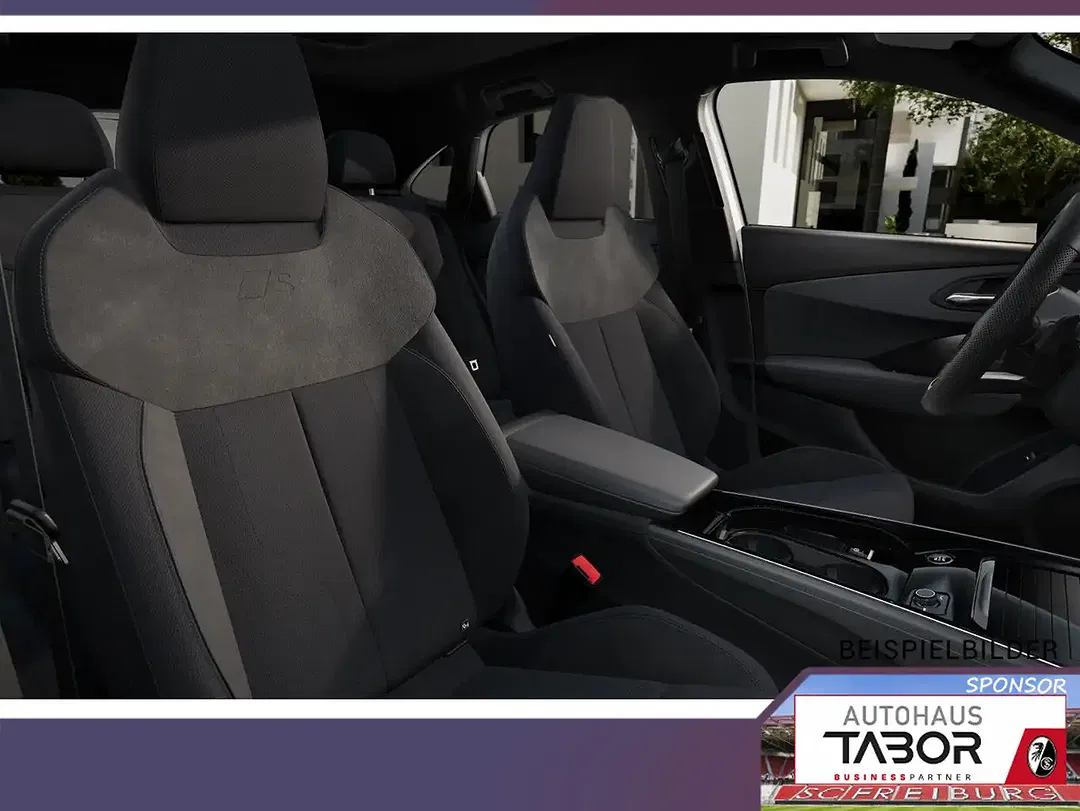 Audi Q3 - Thumbnail 5