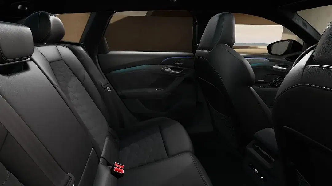Audi A6 e-tron - Thumbnail 12