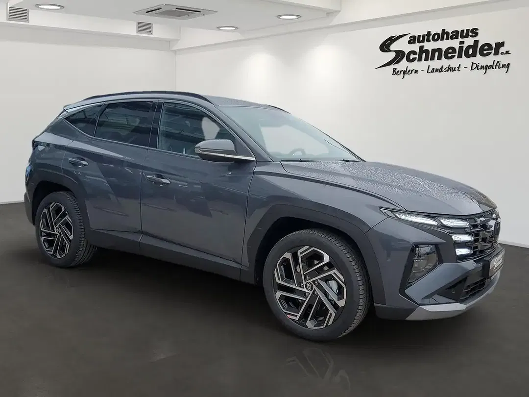 Hyundai TUCSON - Thumbnail 2