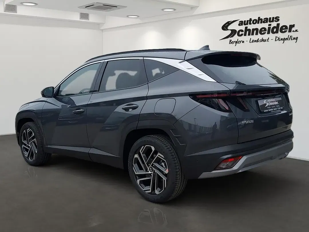 Hyundai TUCSON - Thumbnail 3