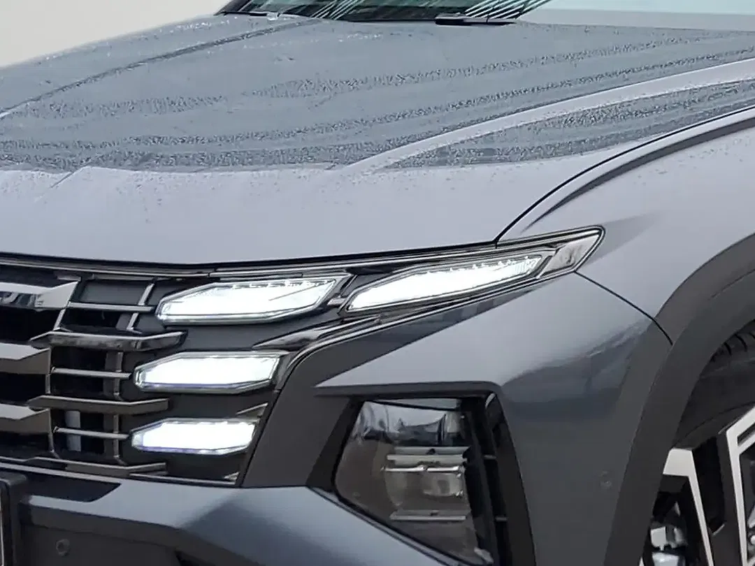 Hyundai TUCSON - Thumbnail 5