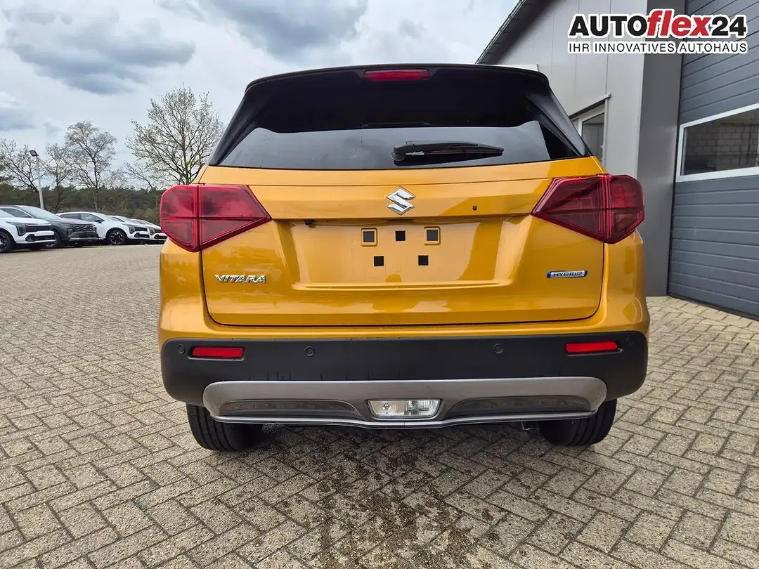 Suzuki Vitara - Thumbnail 3