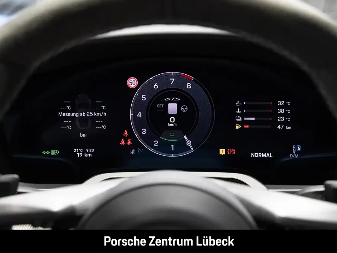 Porsche 992 - Thumbnail 13