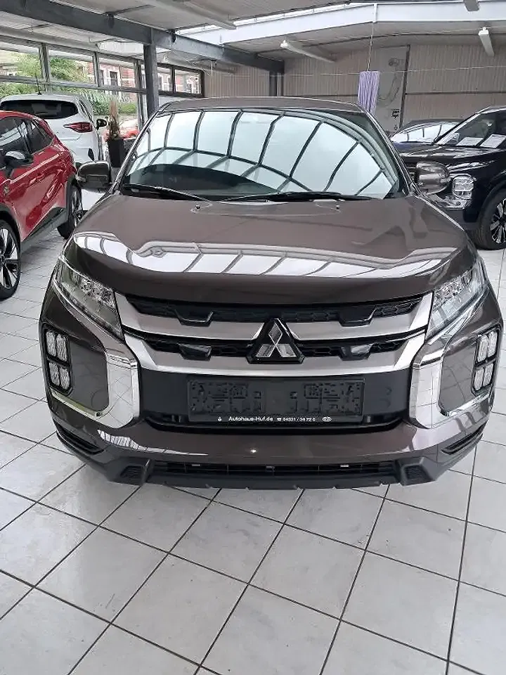 Mitsubishi ASX - Thumbnail 2