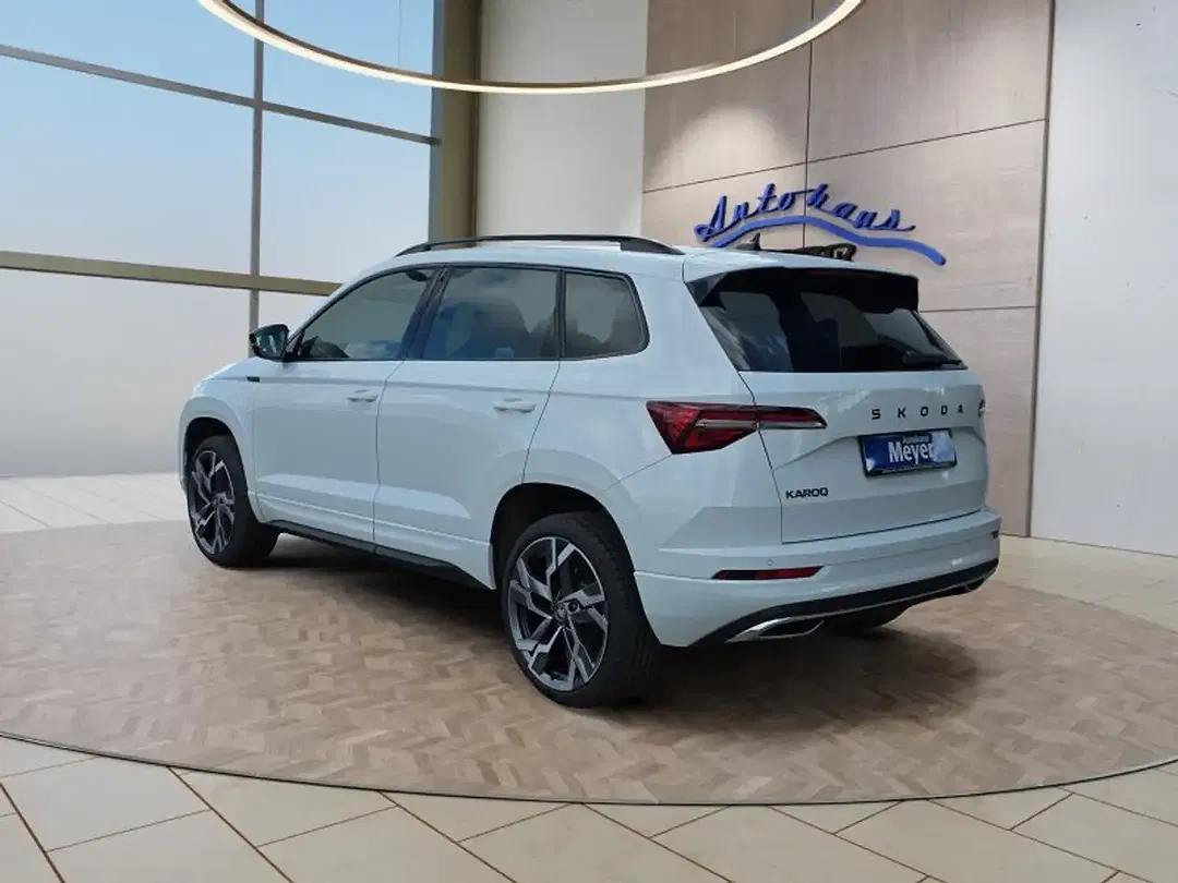 Skoda Karoq - Thumbnail 3